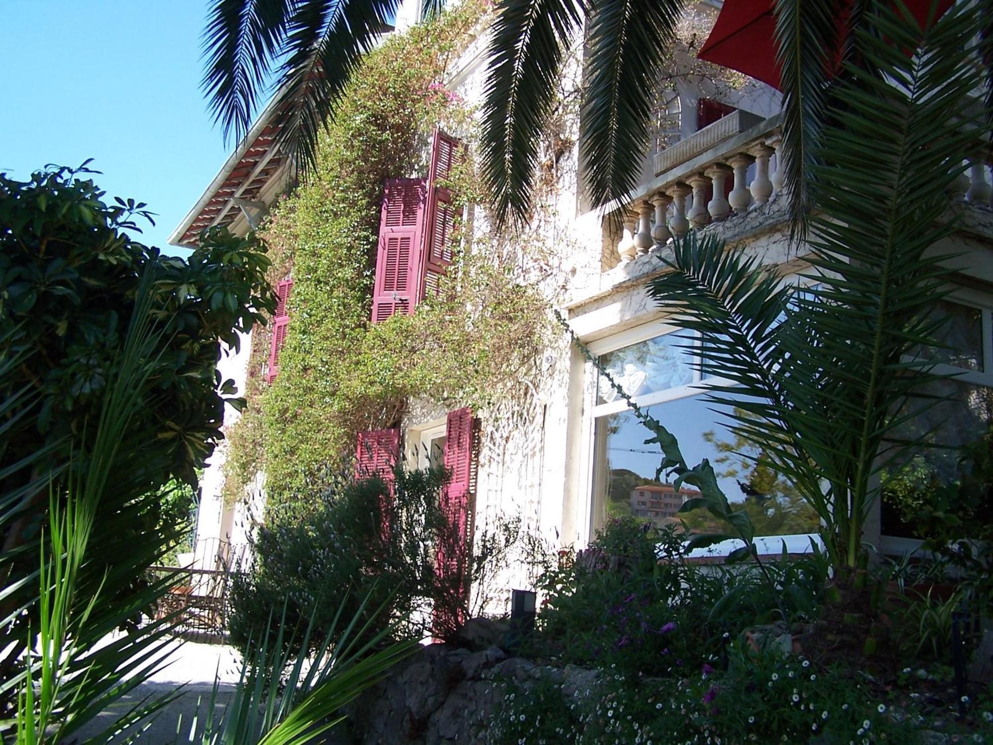Castel Enchante Nice Bagian luar foto