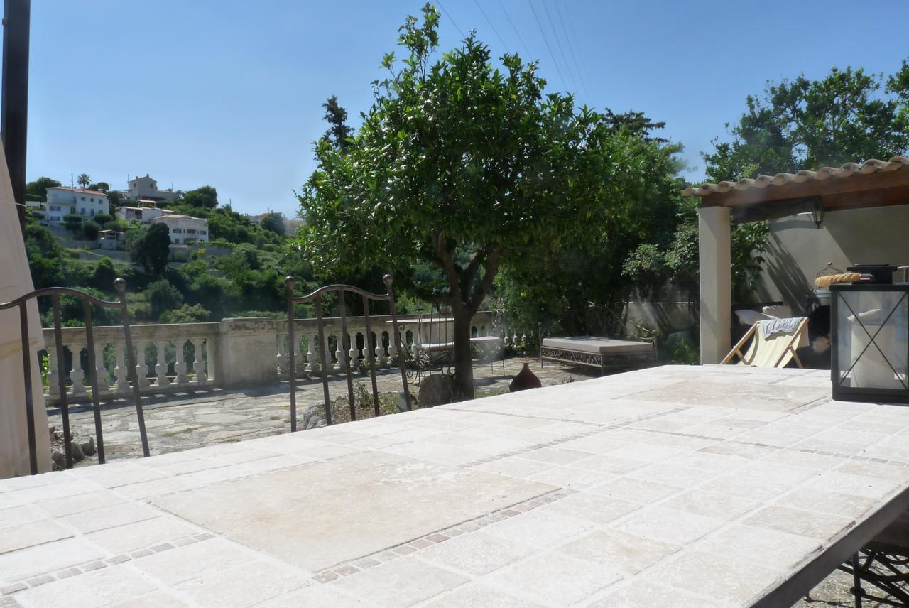 Castel Enchante Nice Bagian luar foto